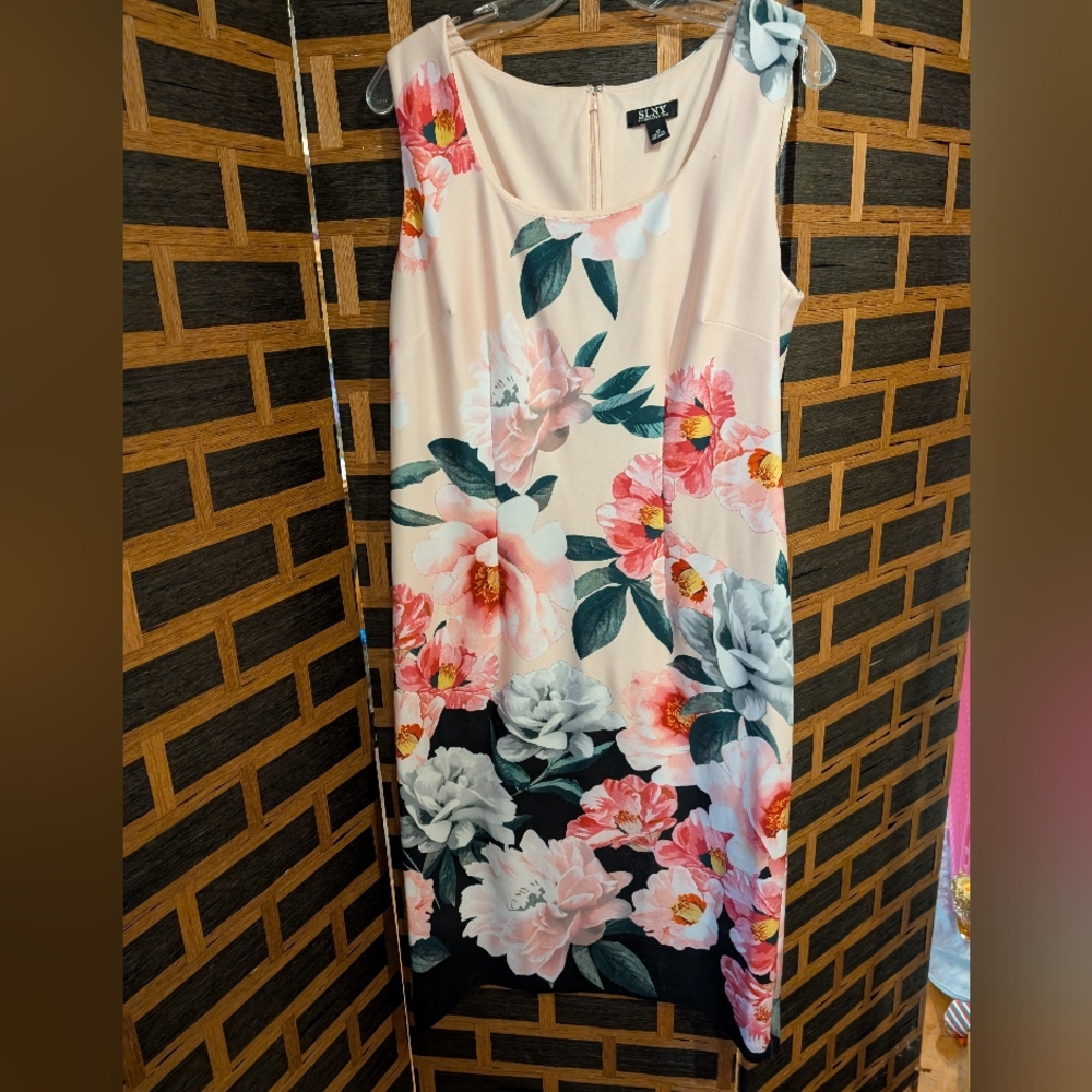 SLNY floral dress, knee length 12